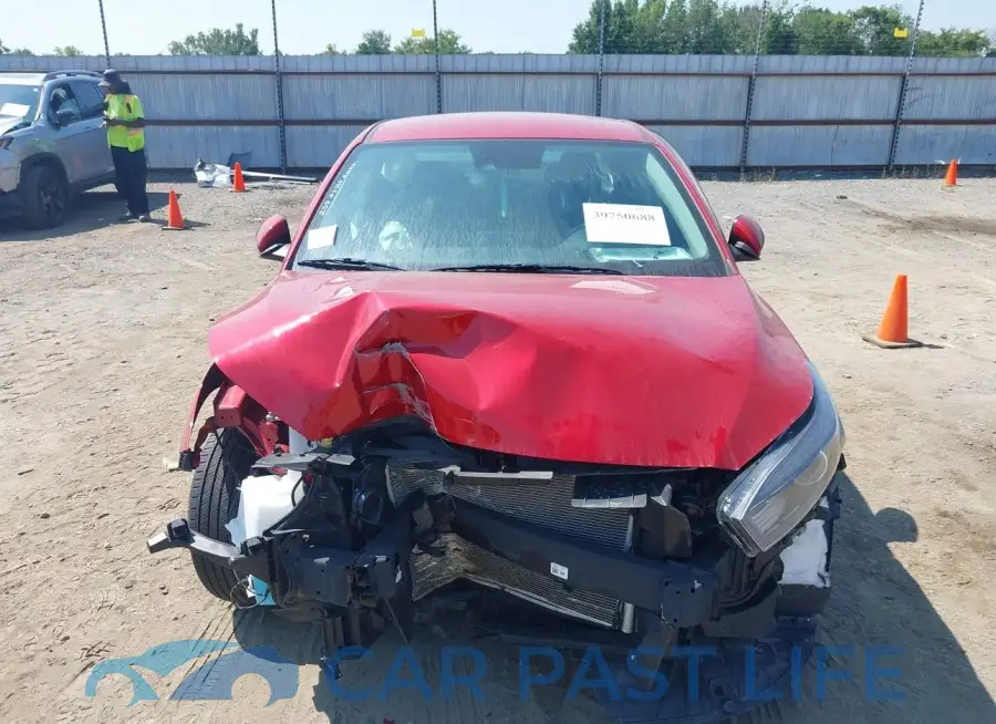 3KPF24AD4RE746081# 6
