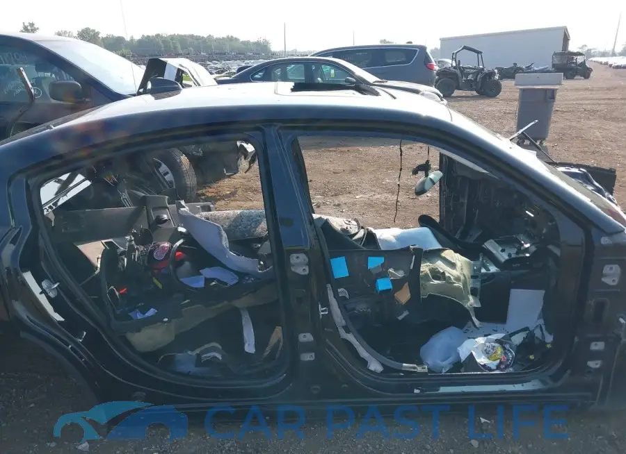 2C3CDXCT4NH155139# 12