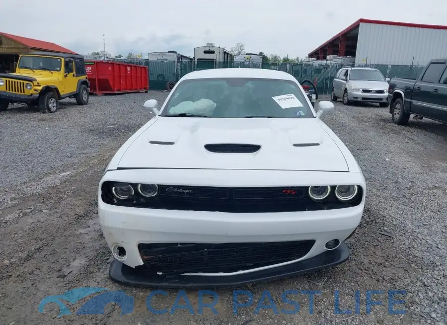 2C3CDZFJ8MH681245# 12