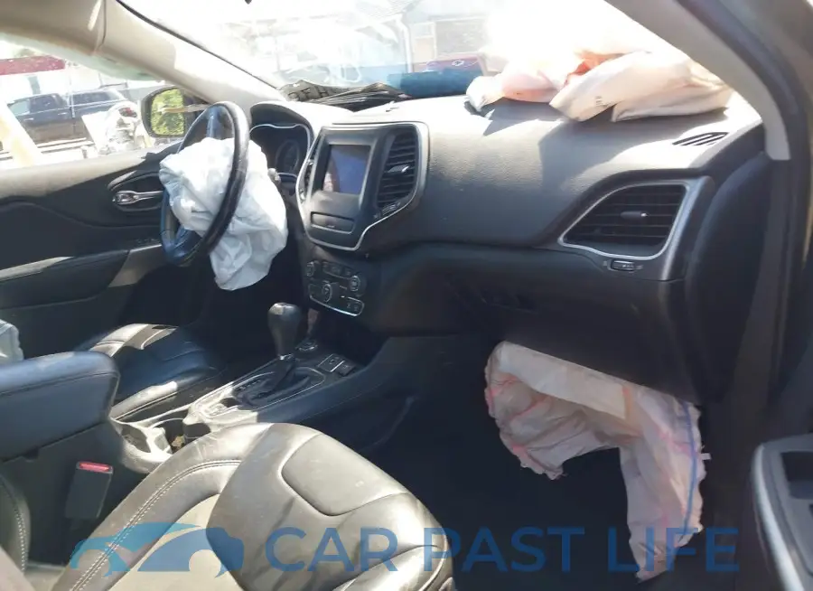 1C4PJMLB2KD169982# 5