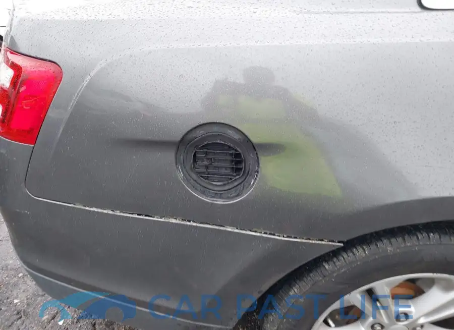 1FAHP2E82EG105961# 13