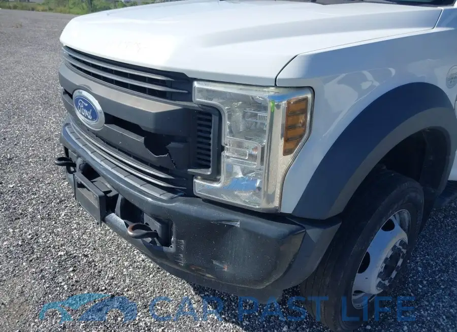 1FDUF5GT7KEC49409# 11