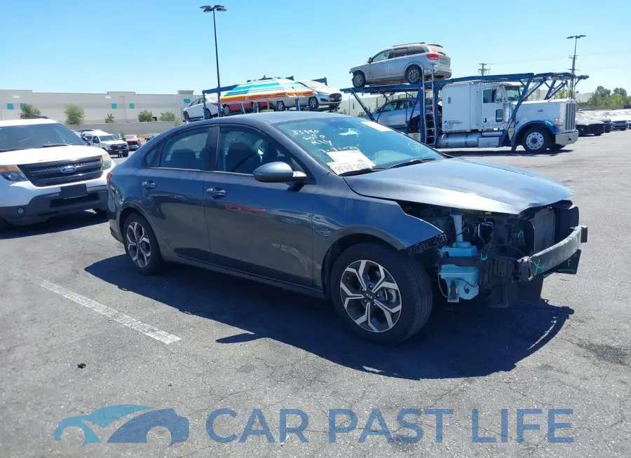 3KPF24AD4LE213042# 1