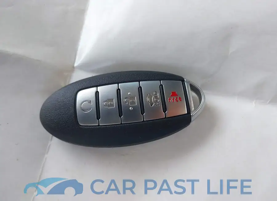 JN1EV7AP4HM733073# 11