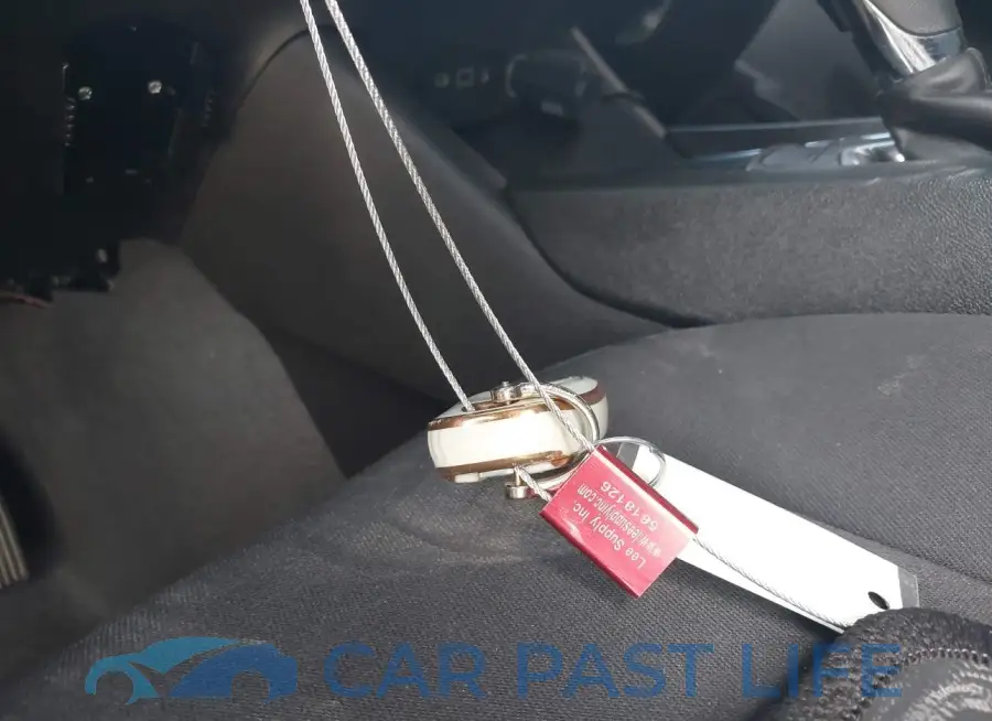 1G1ZD5ST9KF143425# 11