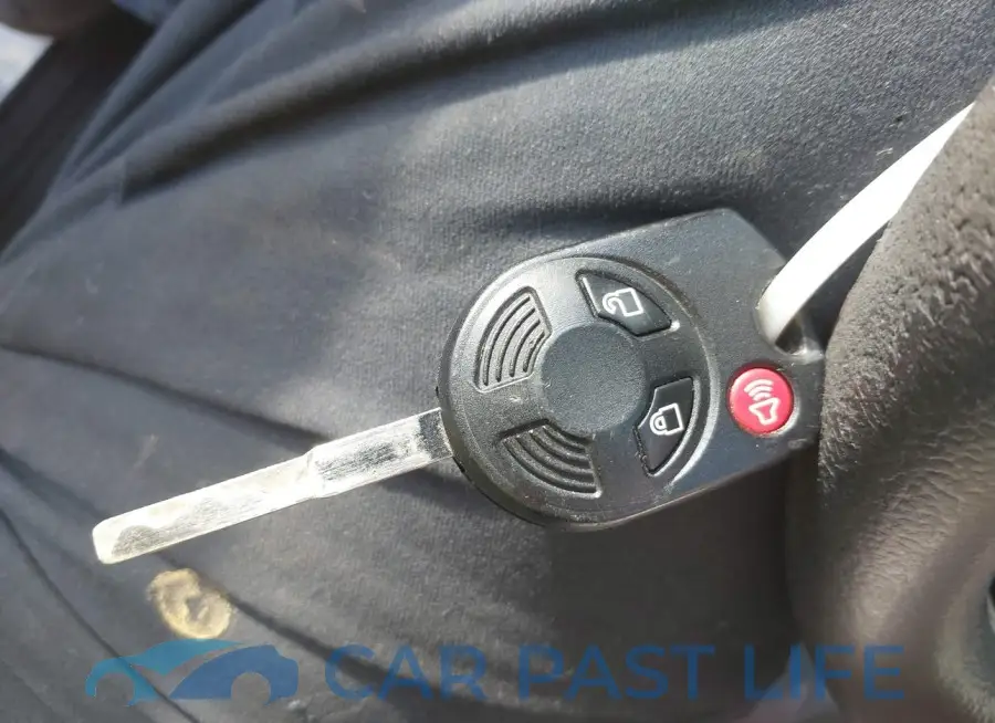 1FMCU9GD4HUA49152# 11