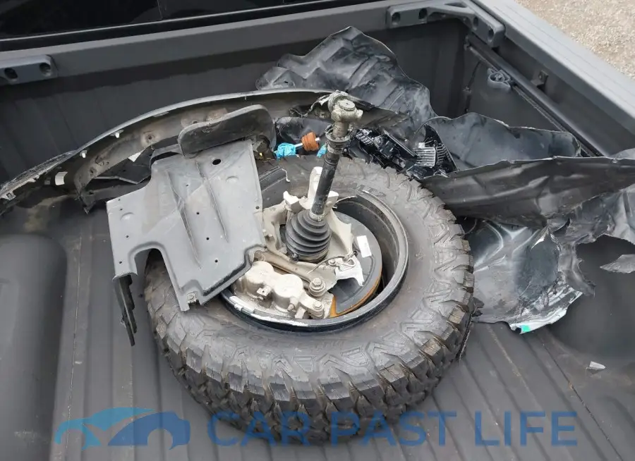 1C6SRFLT2LN107119# 12
