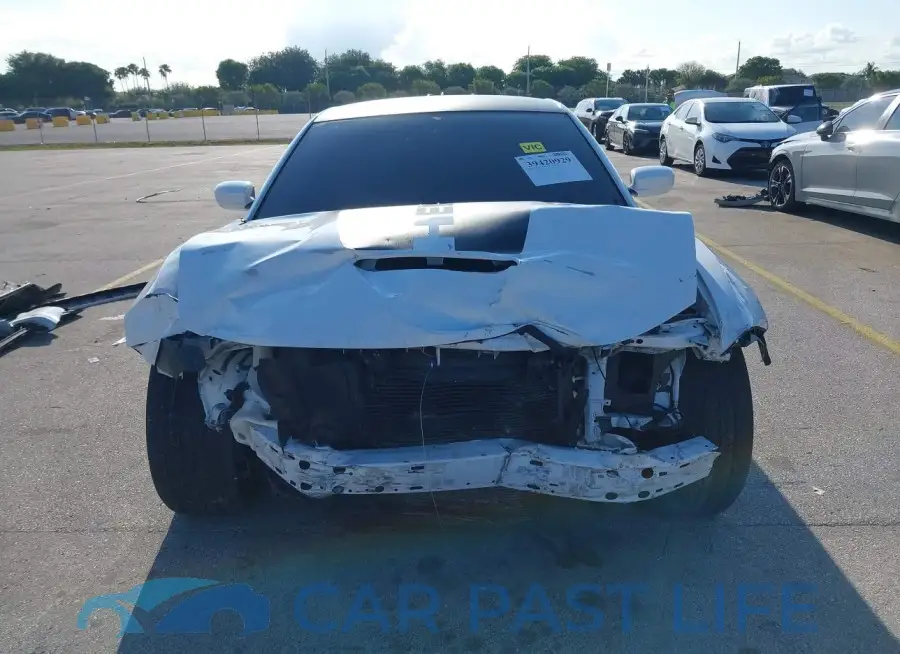 2C3CDXCT2MH651961# 6
