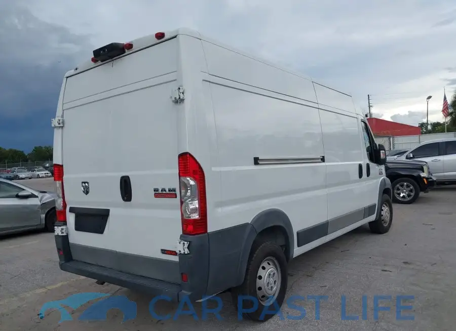 3C6TRVDD9GE119719# 4