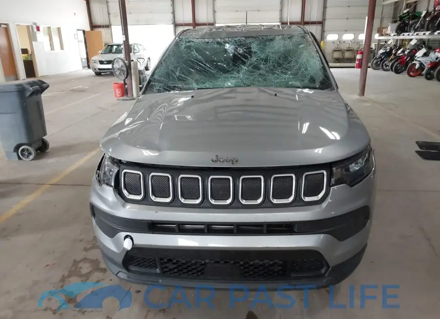 3C4NJDAB7NT117563# 11