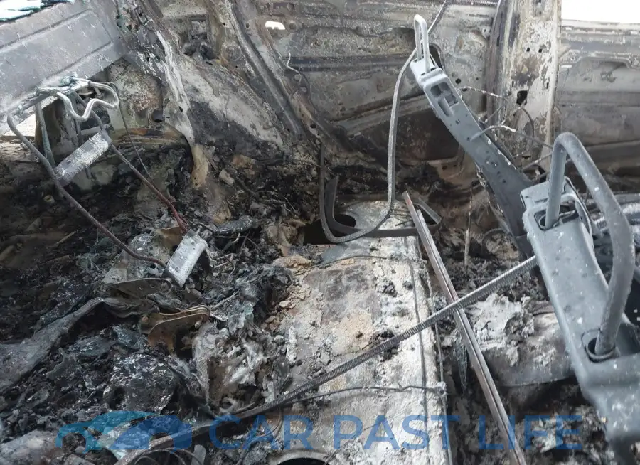 2C3CDXCT4NH125817# 8