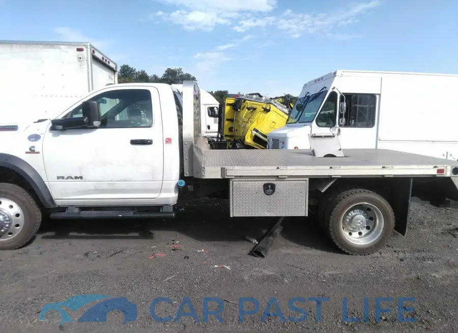 3C7WRNBL3KG577692# 17