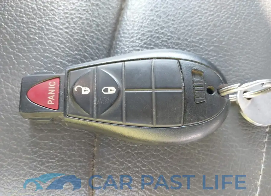 3C7WRNBL9JG274074# 10