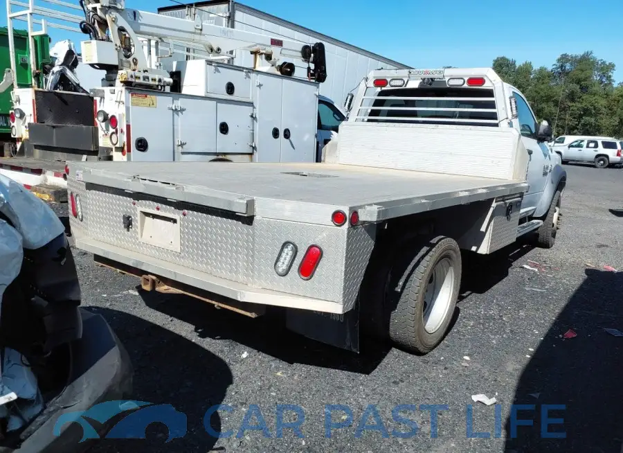 3C7WRNBL9JG274074# 4