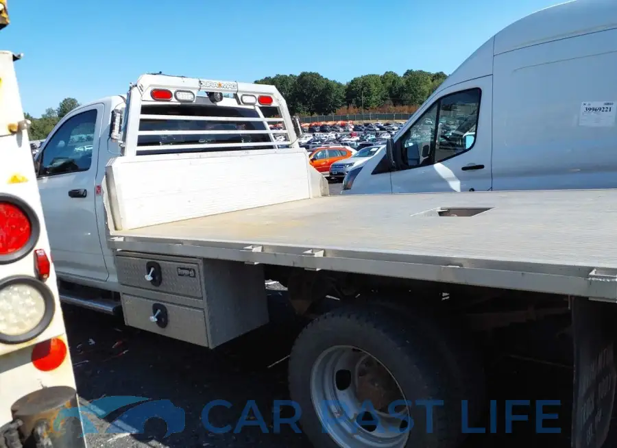 3C7WRNBL9JG274074# 15