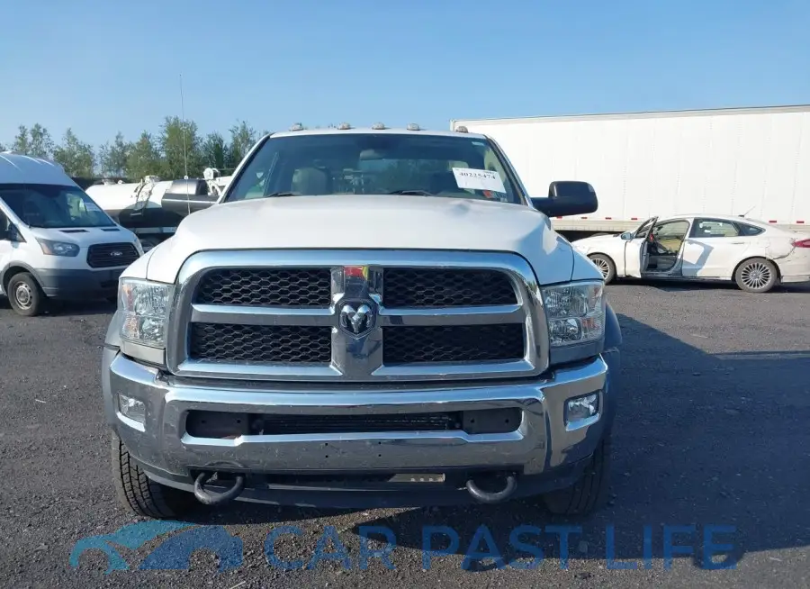 3C7WRNBL9JG274074# 13