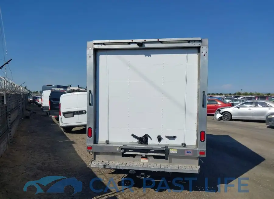 1FDBF8ZM8KKA38560# 16