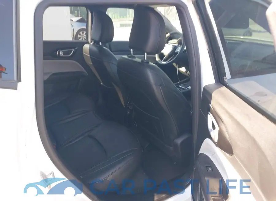 3C4NJDCN9PT540770# 8