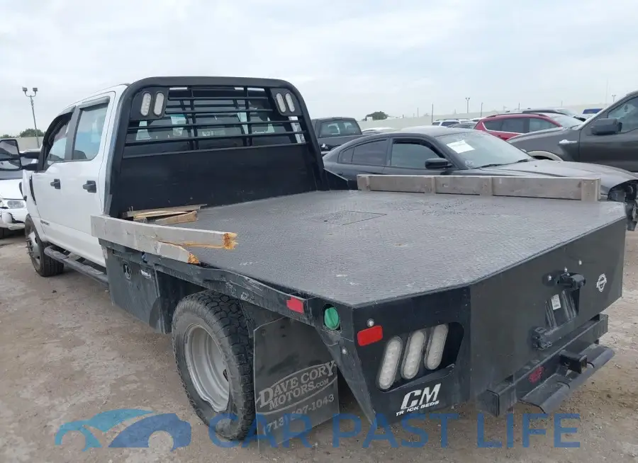 1FD8W3HT8KEF21261# 3
