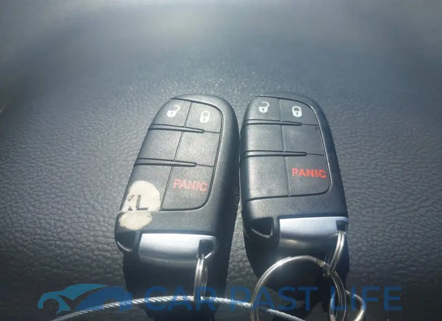 3C4PDCAB8GT157924# 11