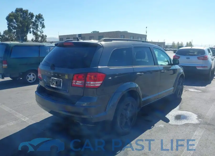 3C4PDCAB8GT157924# 4