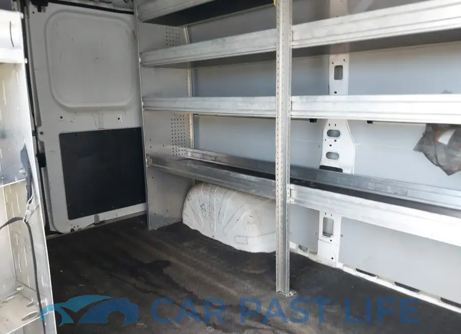 3C6TRVAG6LE124000# 8