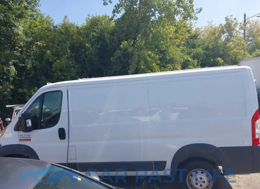 3C6TRVAG7JE132586# 14