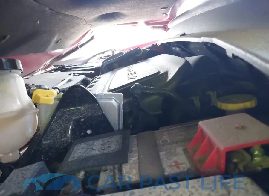 3C4NJDCB9NT131994# 10