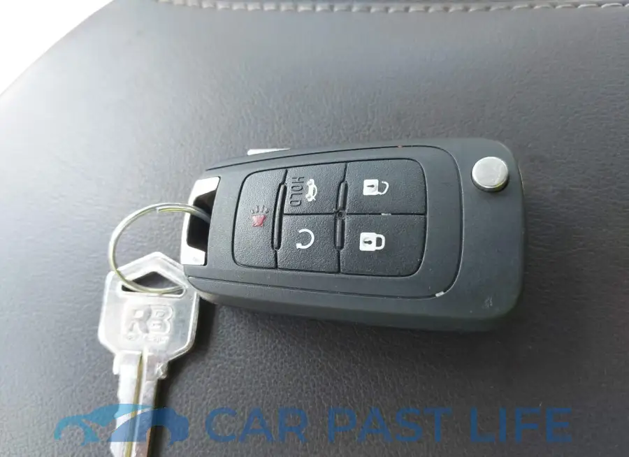 1G11G5SX4FF100849# 11