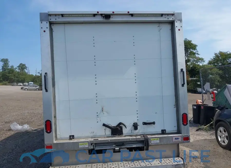 1FDBF6Z85NKA21629# 16