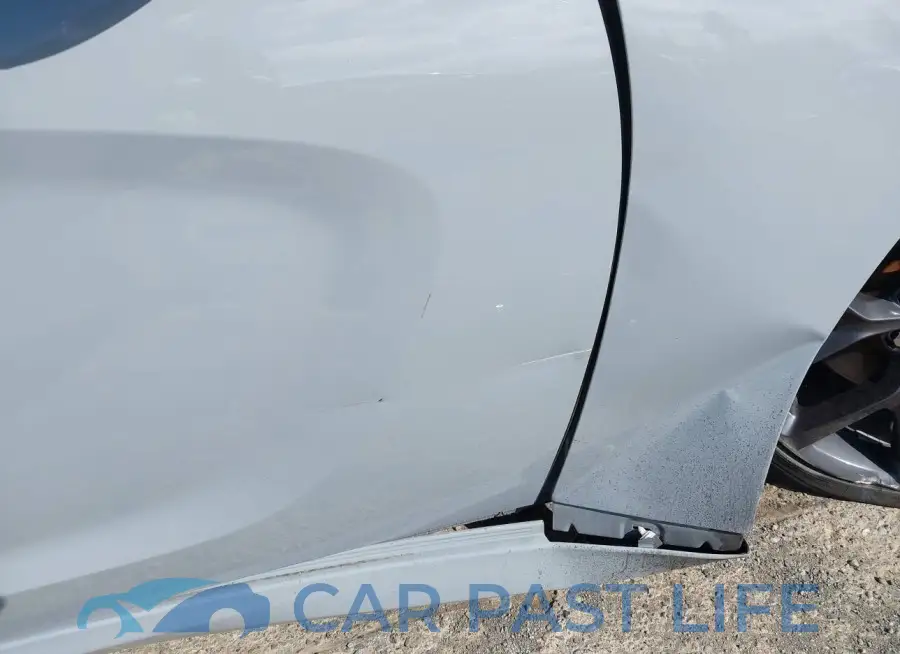 2C3CDXHG9MH629290# 16