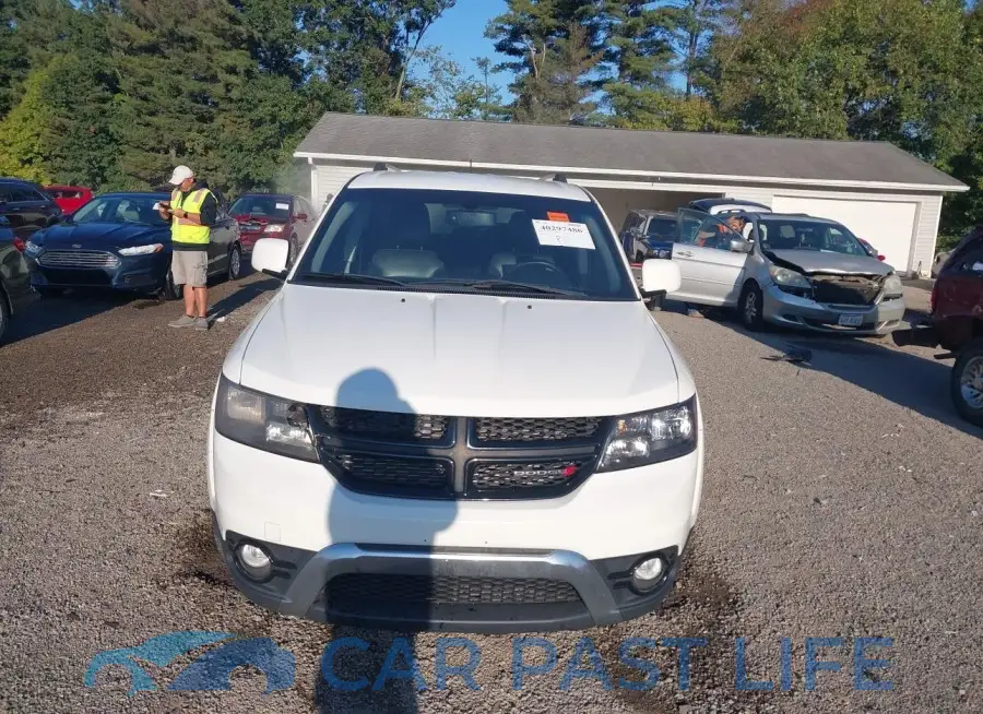 3C4PDCGB9FT510273# 13