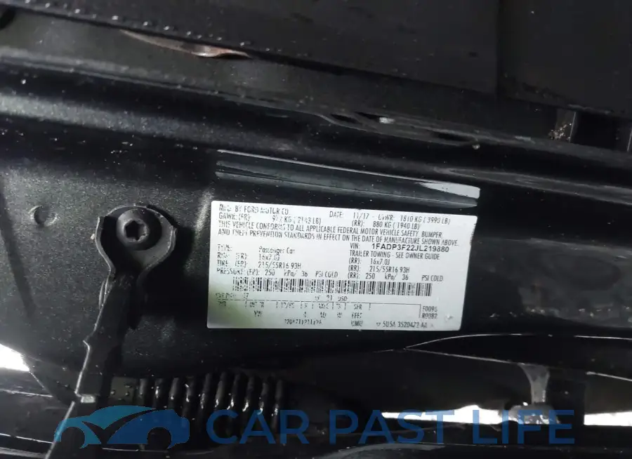 1FADP3F22JL219880# 9