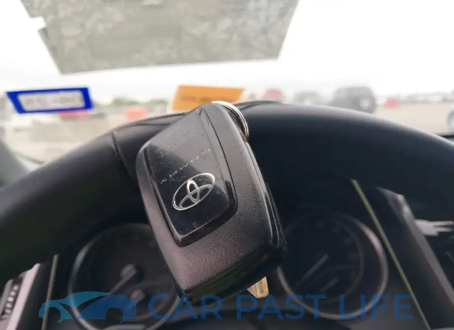 4T1S11AK5PU817488# 11
