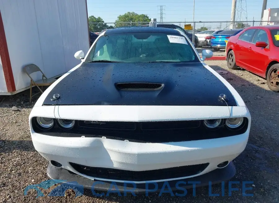 2C3CDZFJ5KH571282# 12