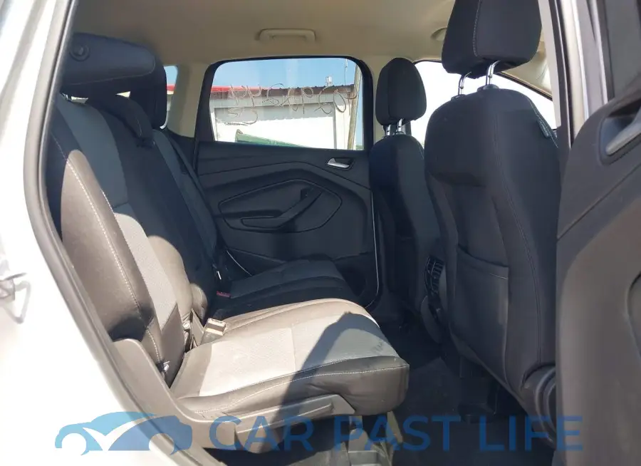 1FMCU0GD5HUA03194# 8