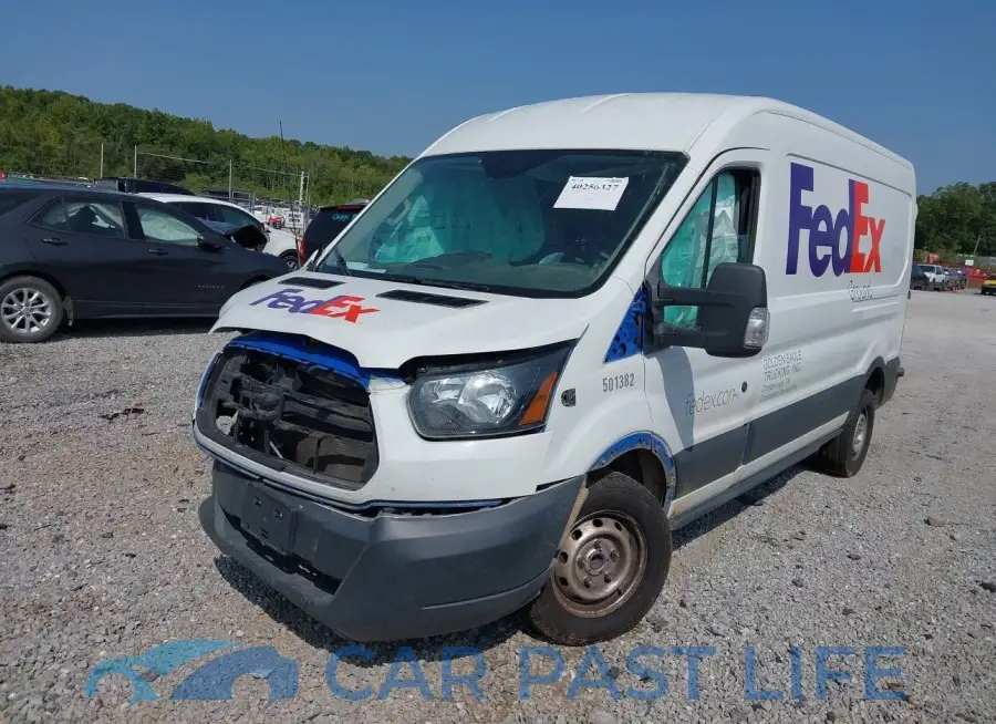 1FTYR2CM9JKA53577# 2