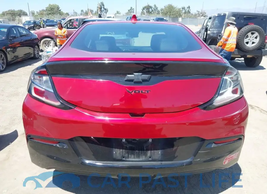 1G1RC6S50JU117073# 17
