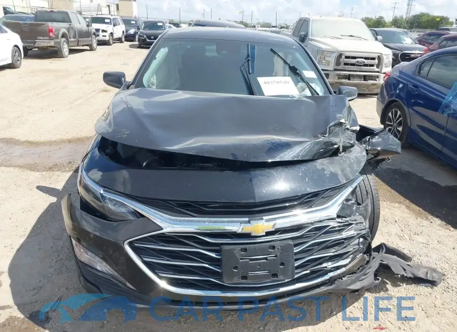 1G1ZD5ST4PF211881# 12