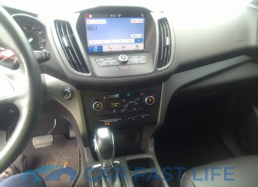 1FMCU0HD4KUA53784# 17