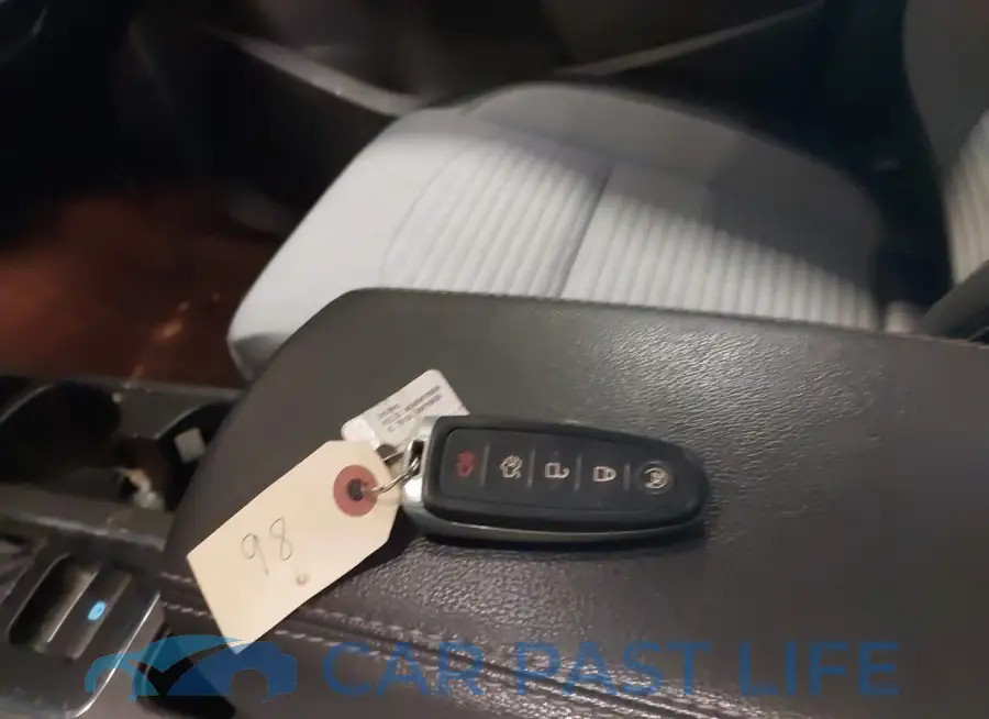 1FMCU9GD5KUB97298# 11