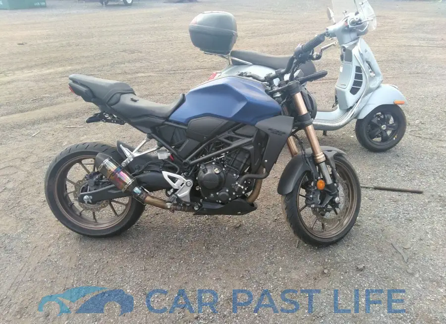 MLHNC555XL5000557# 12