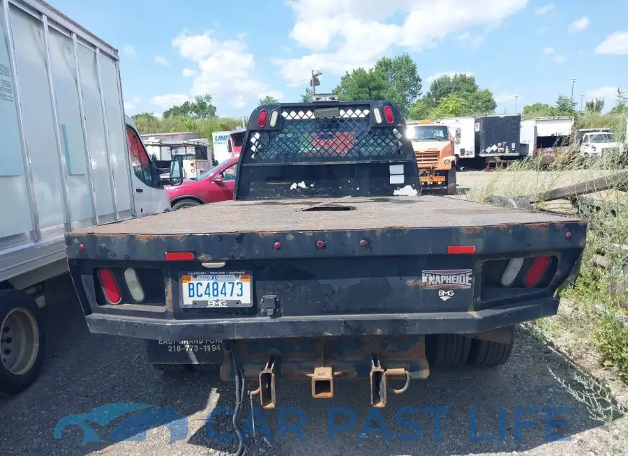 1FDUF5HT6EEA35899# 15