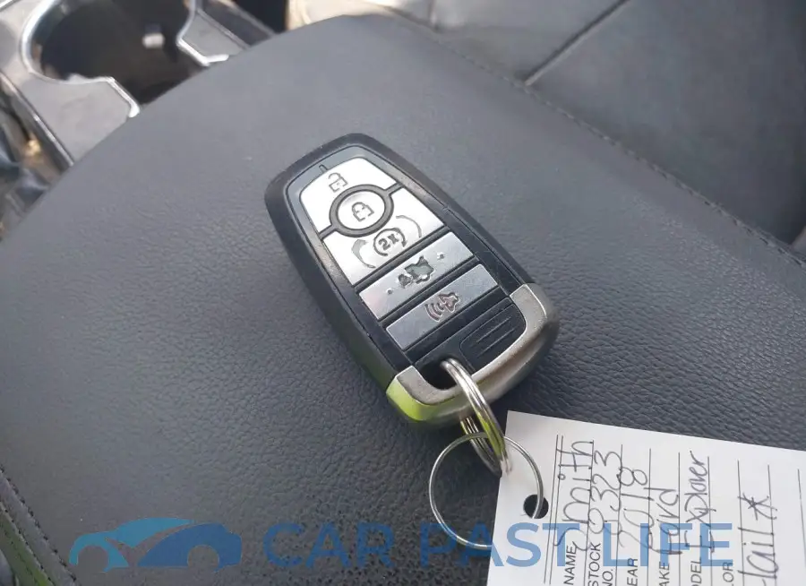 1FM5K7F8XJGA37986# 11