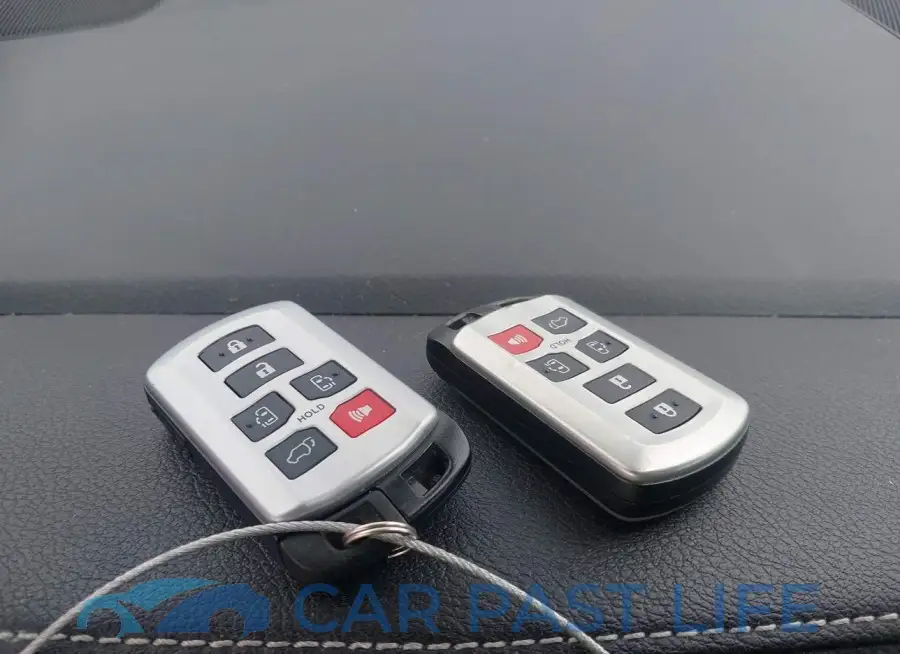 5TDYK3DC2FS583843# 11