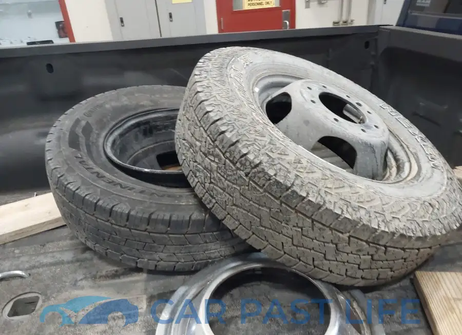 3C63RRHL4MG619327# 12