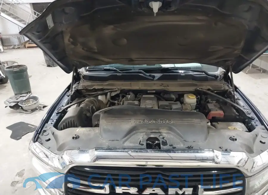 3C63RRHL4MG619327# 9