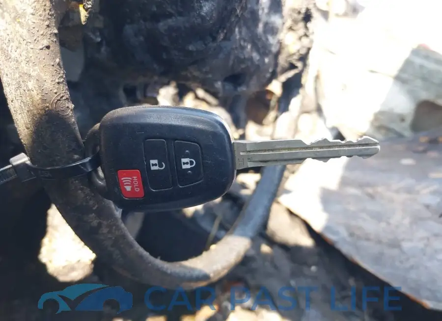 2T3ZFREV1FW149746# 11