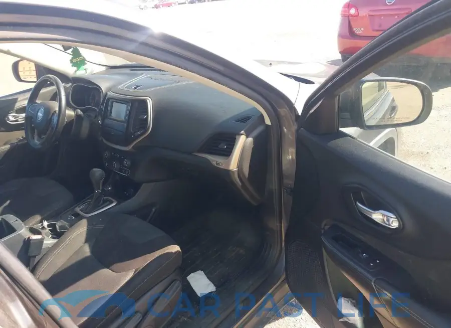 1C4PJMCS7GW228021# 5