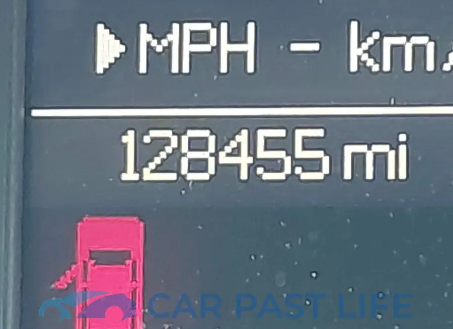 2C4RDGEG9HR698717# 15